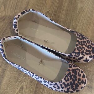 Lane Bryant Leopard Print Ballet Flats in Black and Tan